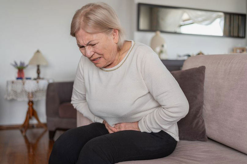 Симптомы панкреатита у пожилых людей Симптомы панкреатита у пожилых людей