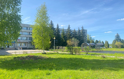 Пансионат для пожилых "Академия долголетия" на озере Долгое 