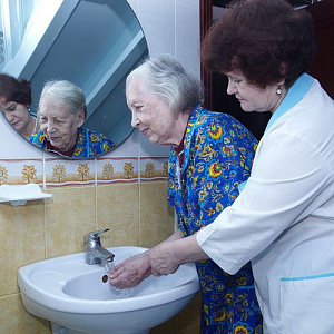 Пансионат "Долгожитель" в Апрелевке